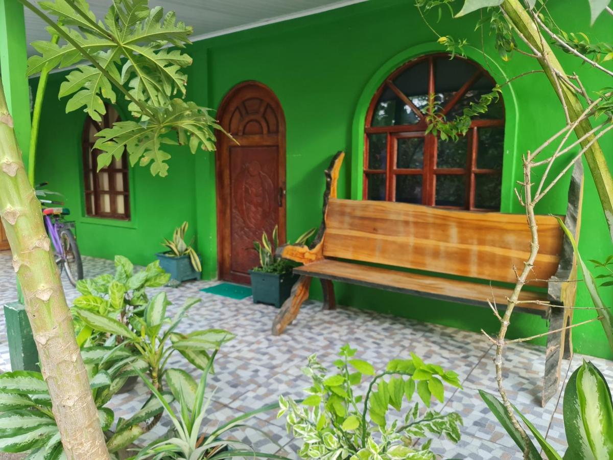 Tortuguero Casa De Playa Green Houseアパートメント エクステリア 写真