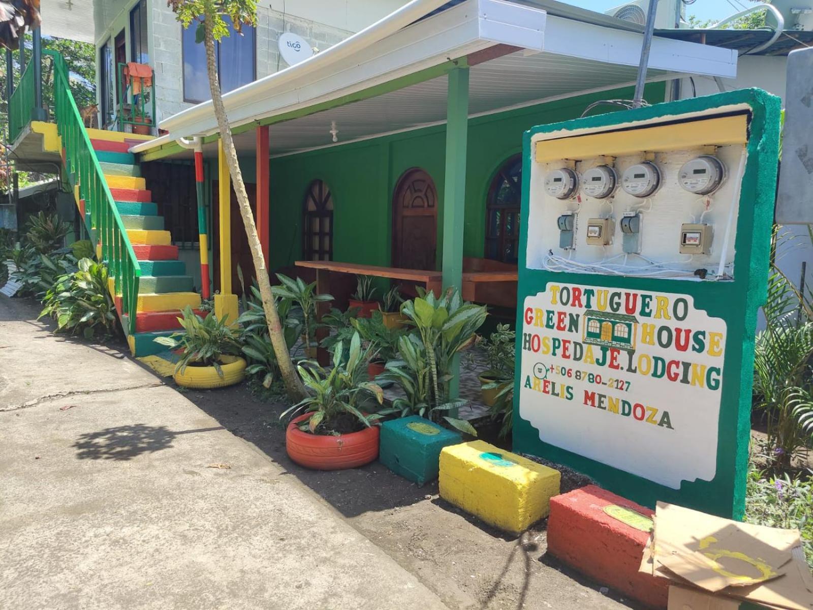 Tortuguero Casa De Playa Green Houseアパートメント エクステリア 写真